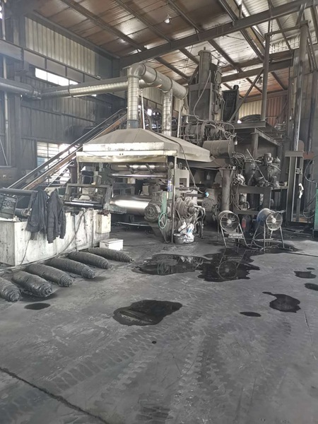 生產(chǎn)設備12